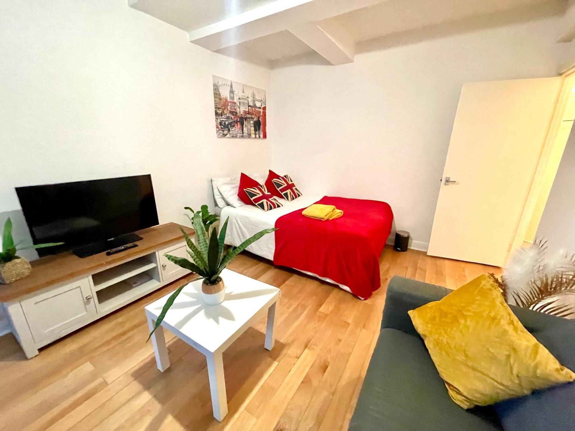 2 Bed Flat Near To Bridge Appartement Londres